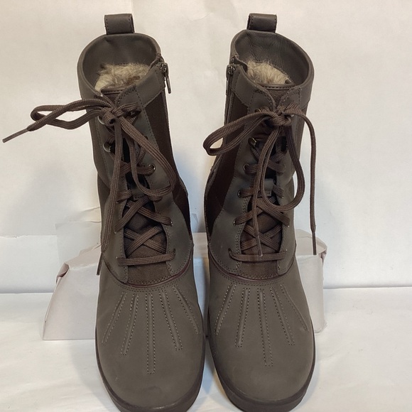 Clarks CARIMA duck boot size 11 - Picture 4 of 12